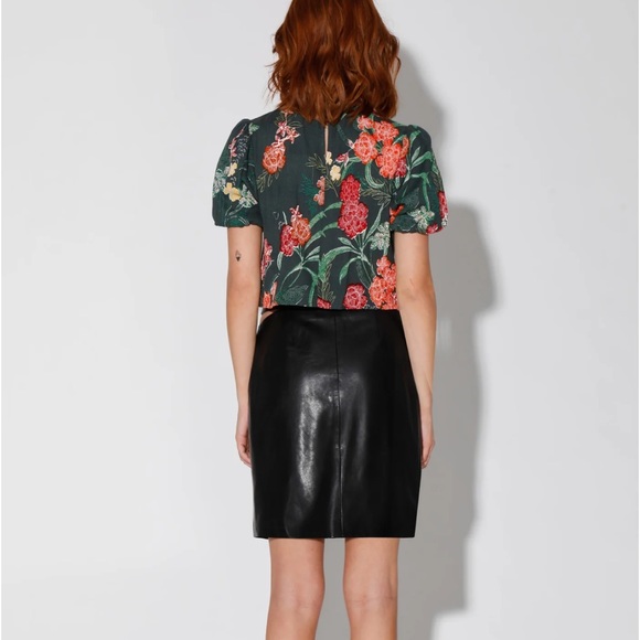 NEW Walter Baker Wendy Top - Picture 4 of 5